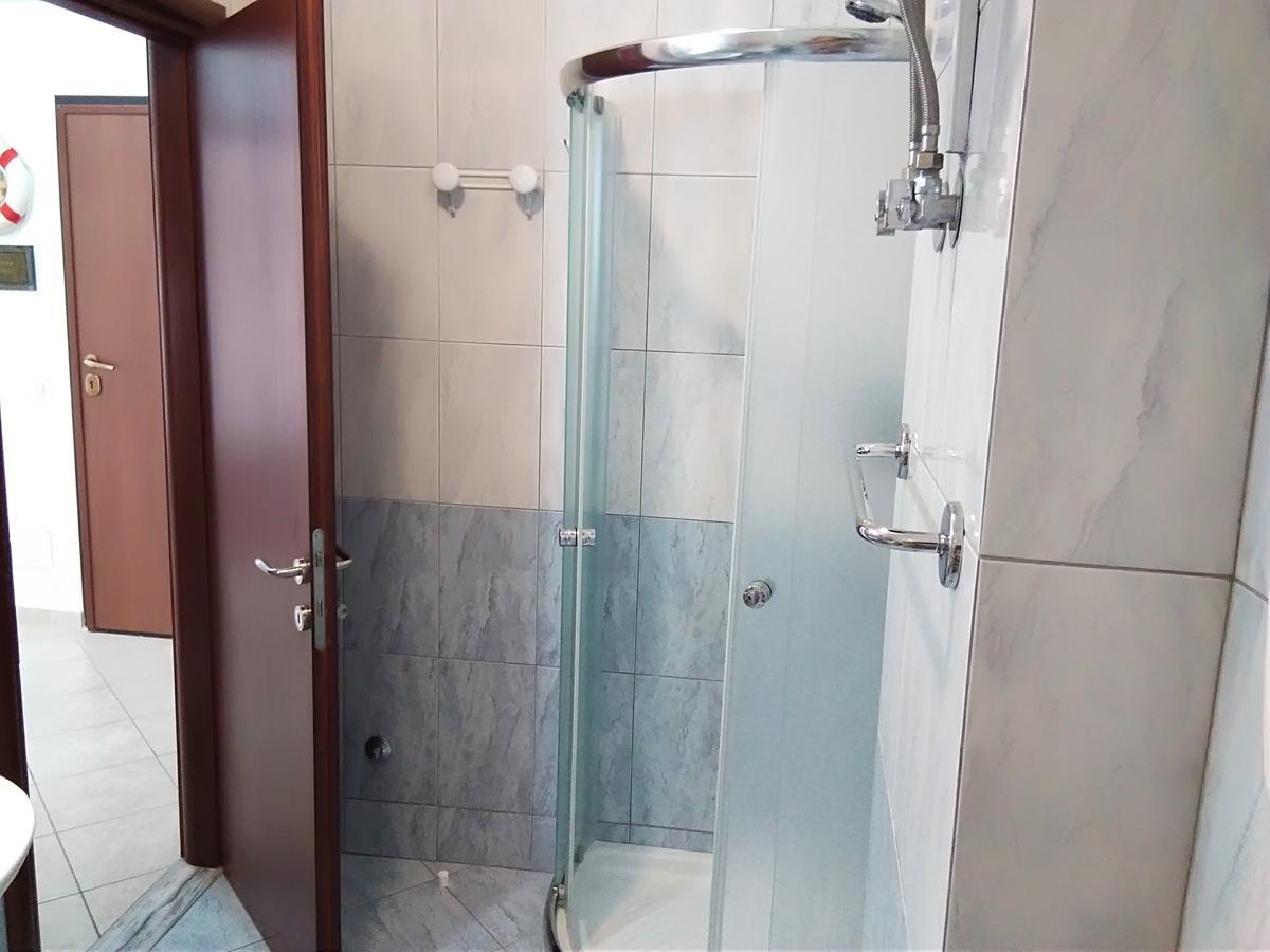 Apartment Alma Sarande Exterior photo